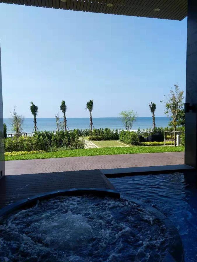 Beachfront Executive Studio Mae Phim Rayong Dış mekan fotoğraf